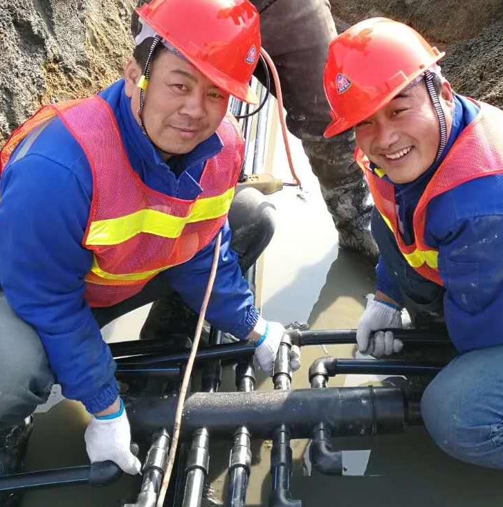 沃富地源热泵水平连管